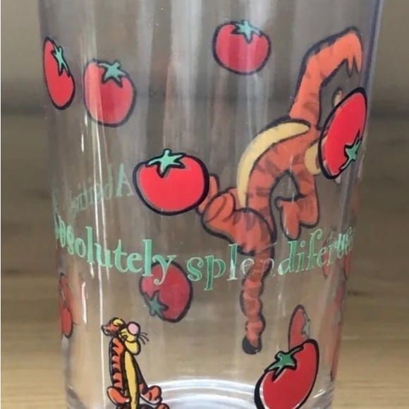 Vintage Pooh and friends 3 juice glasses - Picture 9 of 10